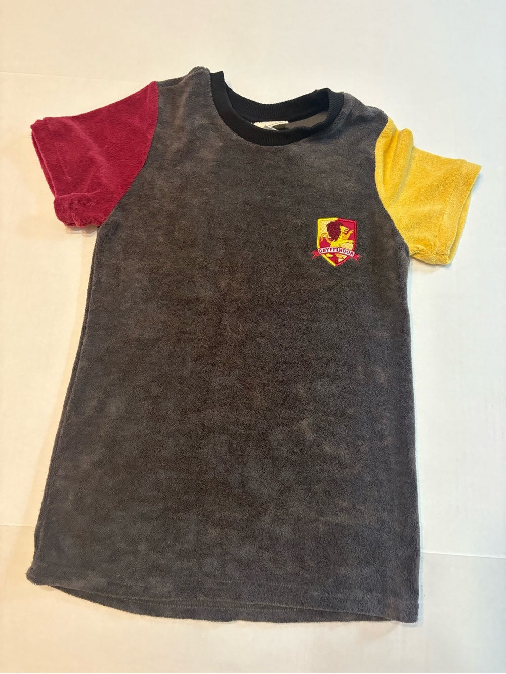 taylor joelle Harry Potter boy shirt size 10